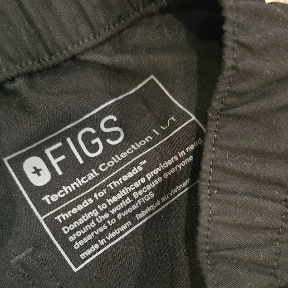 Figs Tech Collection Large TALL - Picture 2 of 3